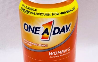 Vitamin tổng hợp One A Day Women’s cho phụ nữ dưới 50 tuổi của Mỹ (300 viên)